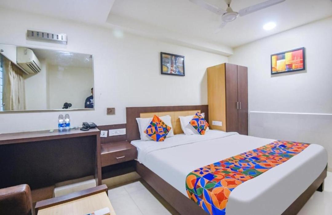 Hotel Leela Grand Inn Vijayawāda Eksteriør bilde