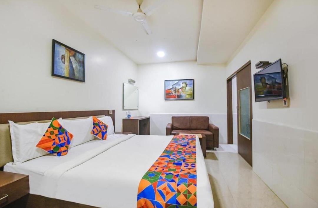 Hotel Leela Grand Inn Vijayawāda Eksteriør bilde