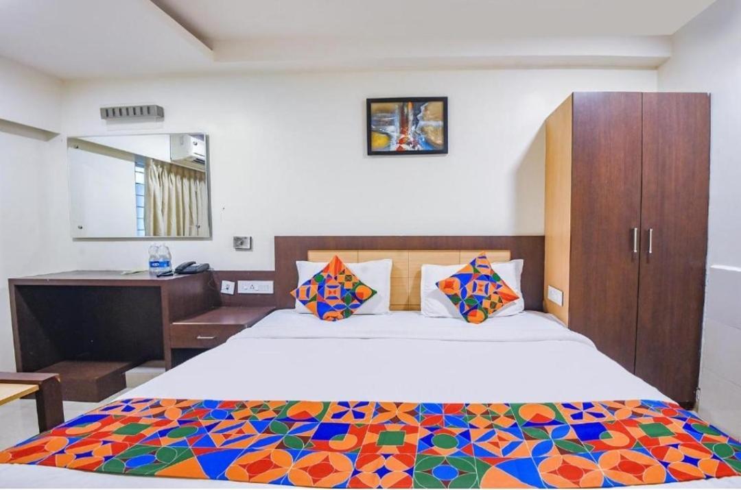 Hotel Leela Grand Inn Vijayawāda Eksteriør bilde